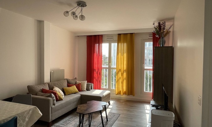 Les Hautes Noues Condo | Convenient Pied-à-Terre Near Paris and Disneyland Awaits