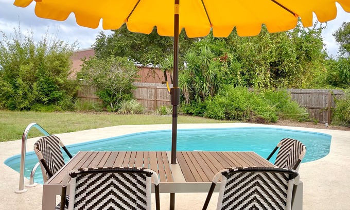 Largo House | Inviting Pool Retreat - Minutes to Beach with Ocean Views