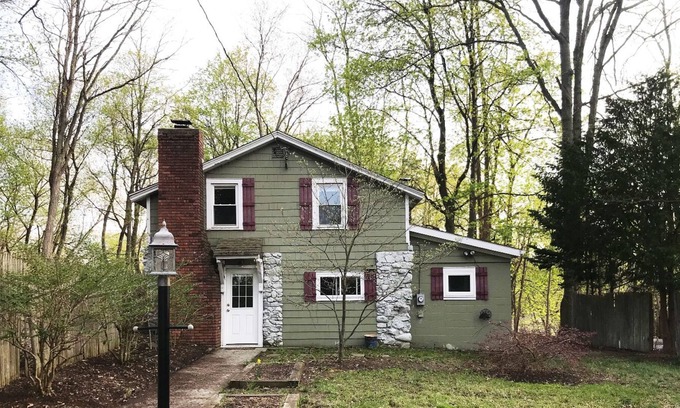 Beacon House | Tranquil 2 BR Beacon Bungalow with Family-Friendly Amenities
