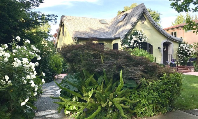 Oak Knoll - Redwood Park Cottage | Exceptional Private Garden Cottage in Mount Carmel, CA