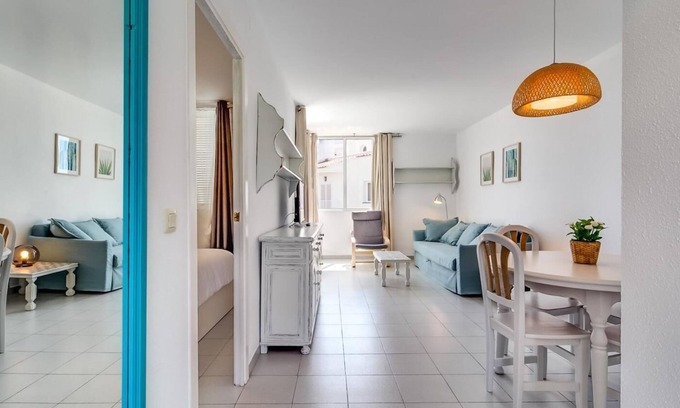 Sant Pol De Mar Apartment | Bright Ocean View Apartment: Pet-Friendly & Spa Amenities