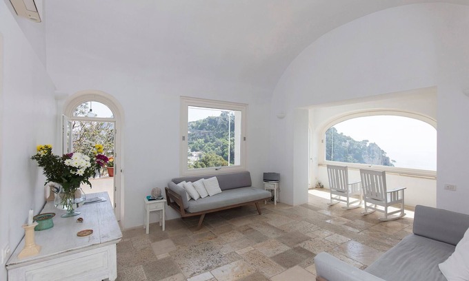 Marina Piccola House | Scenic House with Ocean Views & Spa, Rated 10/10 by Guests