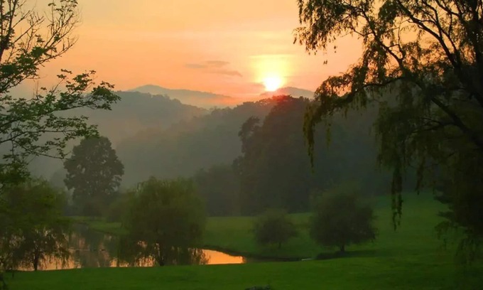 Suches House | Tranquil Farm: Voted Most Beautiful in the Eastern U.S
