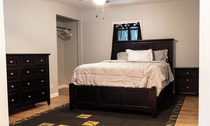 East Hartford House | Charming renovated 3-bedroom house.