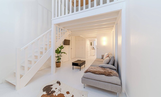 Lyon City Centre Apartment | Charming Renovated Pied-à-Terre Saxe Gambetta