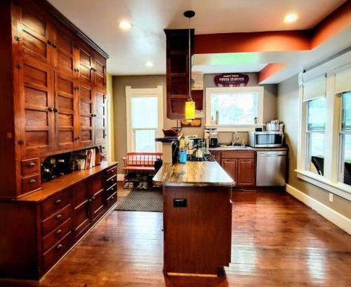 Fort Atkinson House | Historic 1891 House: Guest Rated 9.8 with Pet-Friendly Amenities