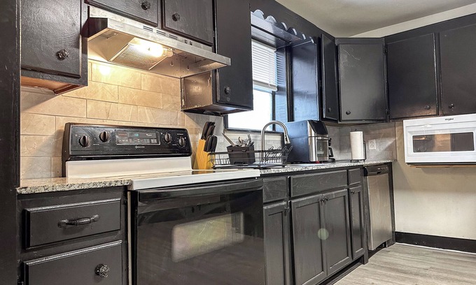 Vinita House | Charming Retreat 3BR home Vinita