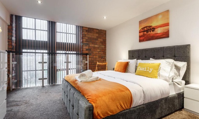 Bradford Apartment | Idyllic Retreat in Bradford - Guest Rated 10/10