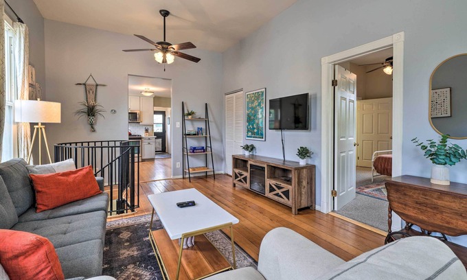 Santa Paula House | Top-Rated Santa Paula Retreat - Steps from Downtown!
