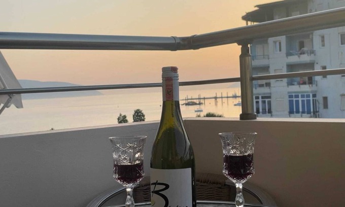 Vlore Apartment | Charming Sea View 2-bedroom apartment with AC and WiFi in fabulous Vlora