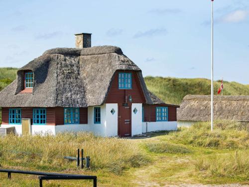 Fjand Badeby House | Family-Friendly Holiday Home with Ocean View in Ulfborg