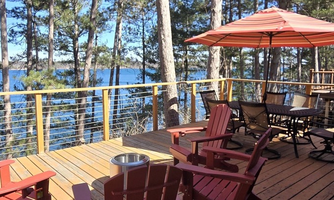 Motley Cabin | Idyllic Shamineau Lake Cabin with Ocean Views & Breakfast