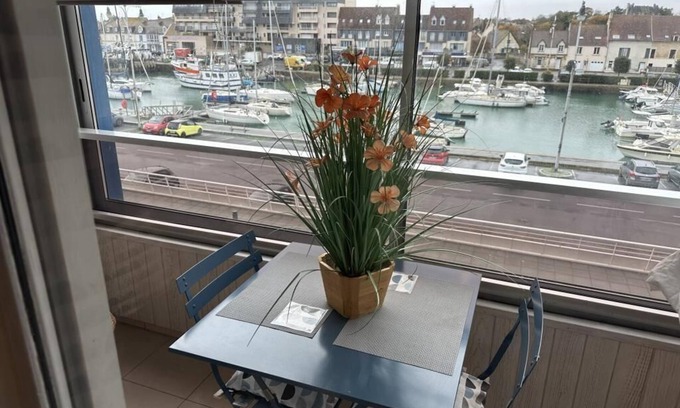 Courseulles-sur-Mer Apartment | Delightful Studio with Port Views & Wheelchair Access