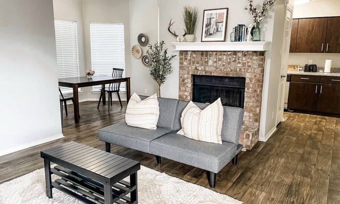 South Side Apartment | Inviting Retreat With Pool, Kitchen & Pet-Friendly Perks