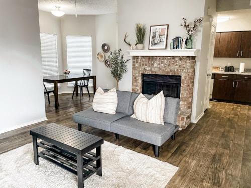 South Side Apartment | Cozy Retreat with Pool Access and Pet-Friendly Perks