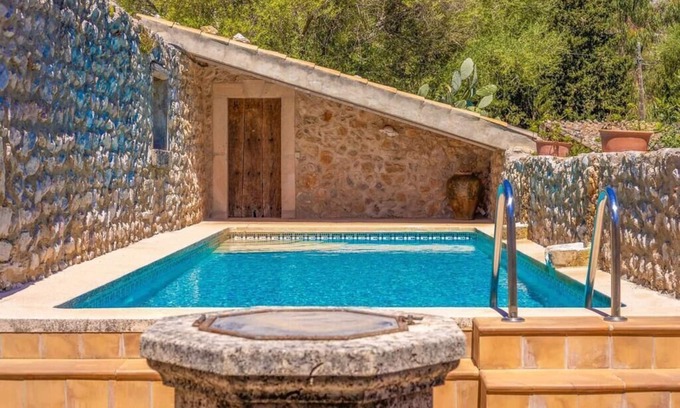 Urbanitzacio la Font Villa | Elegant 4-Bedroom Villa with Pool and Ocean Views