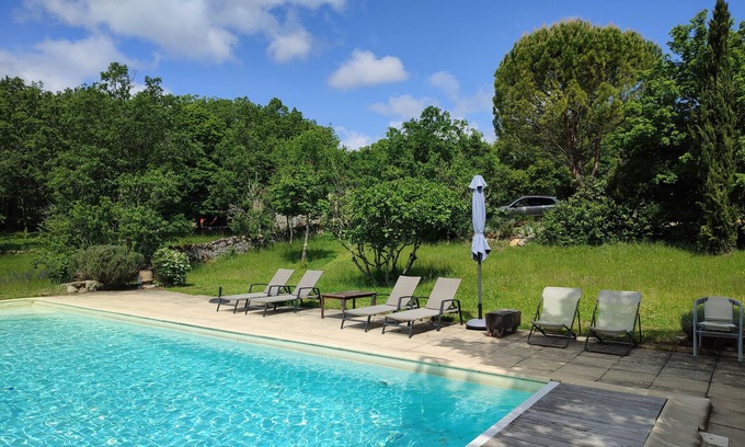 Lugagnac Cottage | Inviting Stone Farmhouse with Private Pool in Countryside