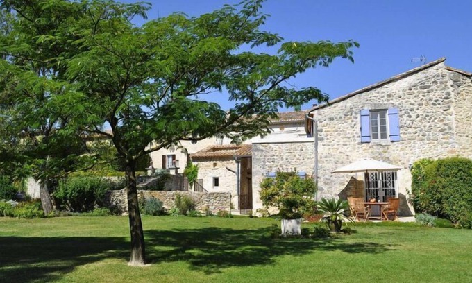 Lussan House | Charming stone house with terrace and garden, Lussan
