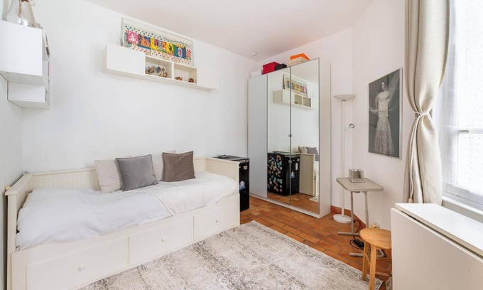 Saint-Victor Apartment | Charming Studio Apartment for 2, Saint Victor