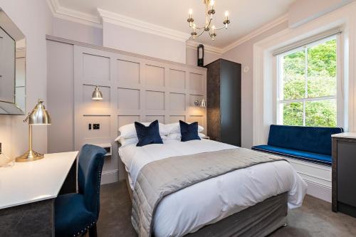 Sutton Cross Apartment | Charming Studio at the Marina