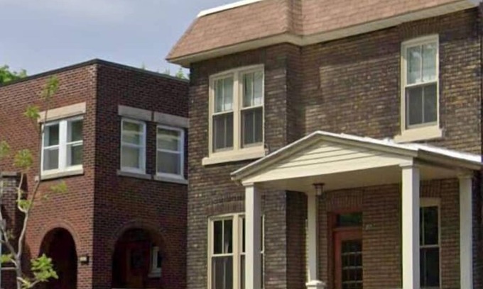 Monkland Village Apartment | Charming Studio facing Park NDG ♥ WiFi+Kitchenette