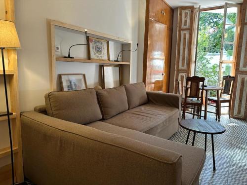 Lisbon Old Town Apartment | Charming Studio in the City Center - With Terrace