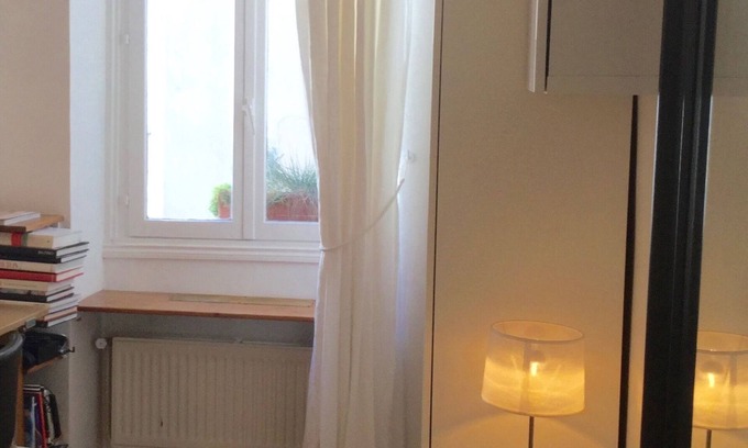 Enfants-Rouges Apartment | Elegant Studio in the Heart of Marais with Breakfast