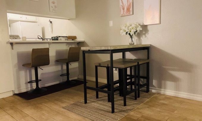 Upland Apartment | Charming studio with WiFi and AC in pleasant Upland