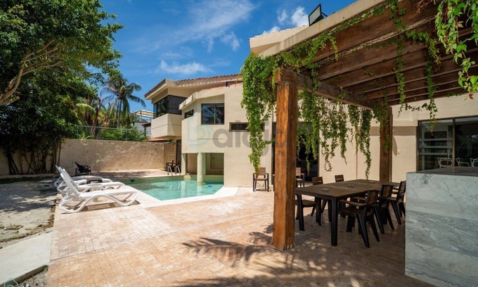 Punta Cancun House | Charming suite in the best location