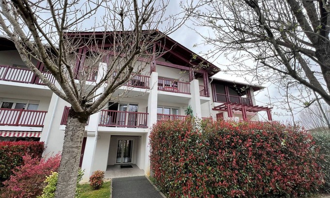 Cambo-les-Bains Apartment | Cozy Getaway at Apartment Cambo-les-Bains for 2 Guests