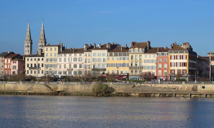 Macon Apartment | Cozy T2 Apartment in the Heart of Mâcon with Kitchen