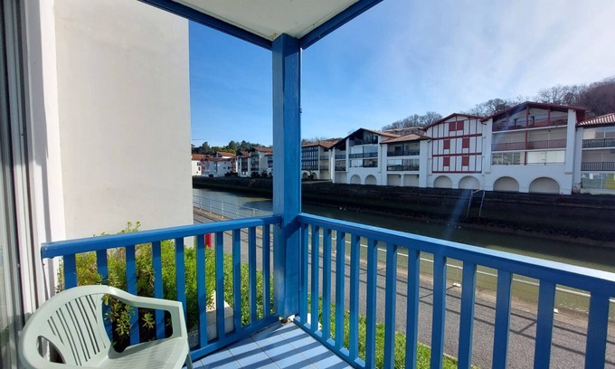 Behobie Apartment | Charming T2 with pool 2 min from beach
