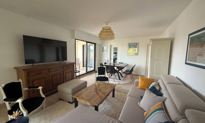 Bayonne Apartment | Charming T3 - Arenes de Bayonne