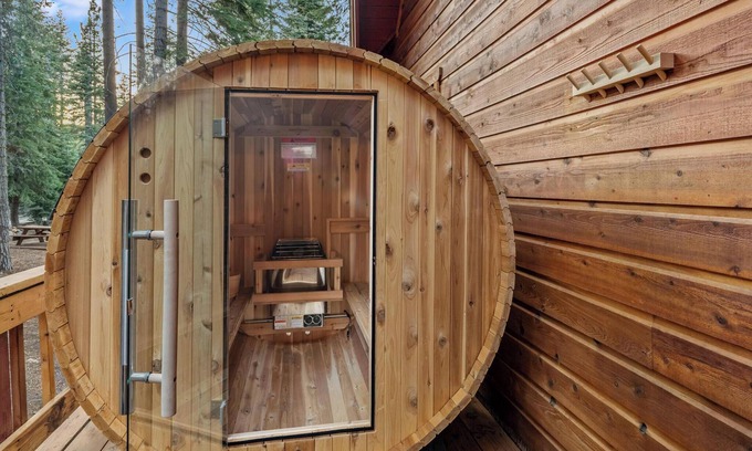 Kingswood Estates Cabin | Charming Tahoe Vista Cabin w/Hot Tub & Views