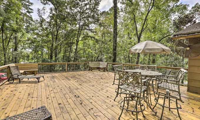 Tallahassee House | Family-Friendly Retreat in Tallahassee Near FSU