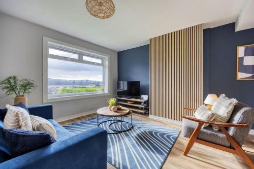 Dumbarton House | Charming Terrace House for Relaxing Retreat