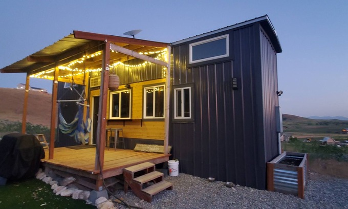 Preston House | Charming Tiny Home in Pleasant Preston with AC, WiFi