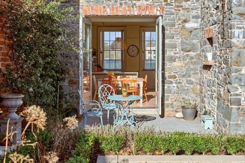 Donaghadee House | Sunny Garden Townhouse with Top Amenities - Guest Rated 10/10