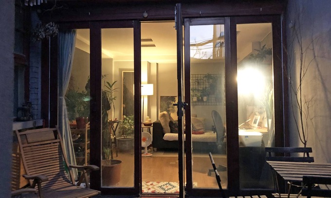 Dongcheng House | Traditional Hutong House with Inviting Courtyard Experience