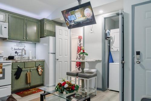Autaugaville Apartment | Cozy Two Bedroom Duplex Apartment for Family Getaways