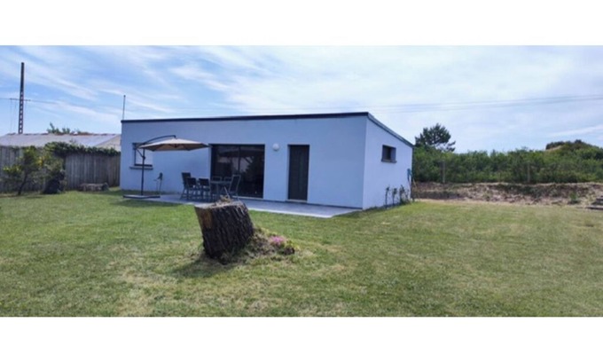 Saint-Remy-des-Landes House | Charming vacation home