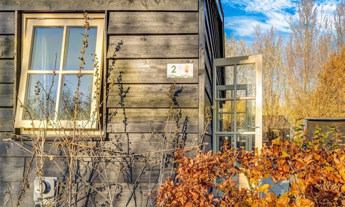 Lage Zwaluwe House | Charming vacation home with terrace