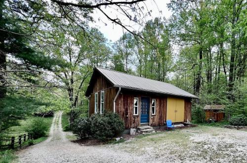 Afton House | Charming Vacation Rental in a Barn on a Horse Farm near Afton Mountain in Virginia
