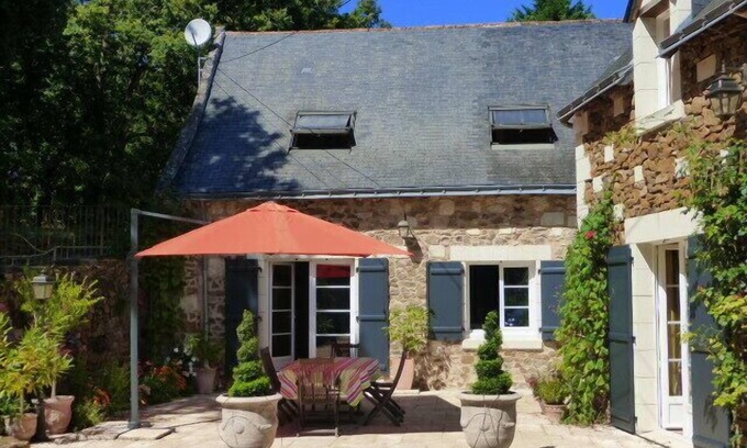 Le Thoureil House | Elegant Villa with Pool in Saumur - Loire Valley Retreat