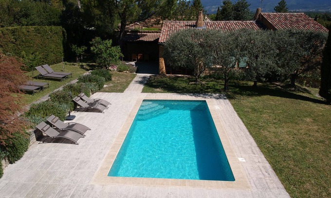 Mormoiron Villa | Beautiful Villa with Heated Pool - Guest Rated 9.8/10