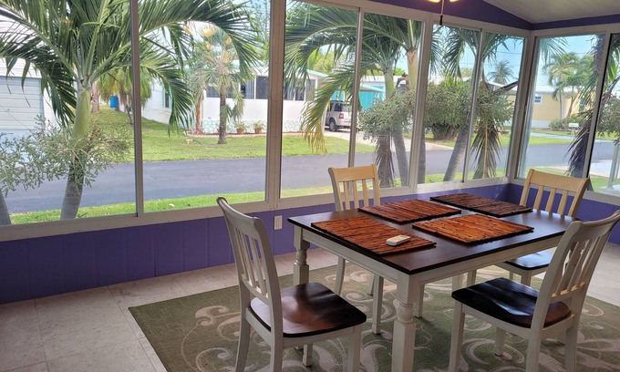 Key Largo Villa | Seaside Villa with Pool and Spa in Gated Community