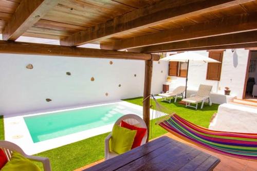 Antigua Villa | Elegant Villa in Antigua with Private Pool and Pet-Friendly