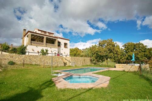 Ronda Villa | Elegant Villa in Ronda with Pool and Pet-Friendly Perks