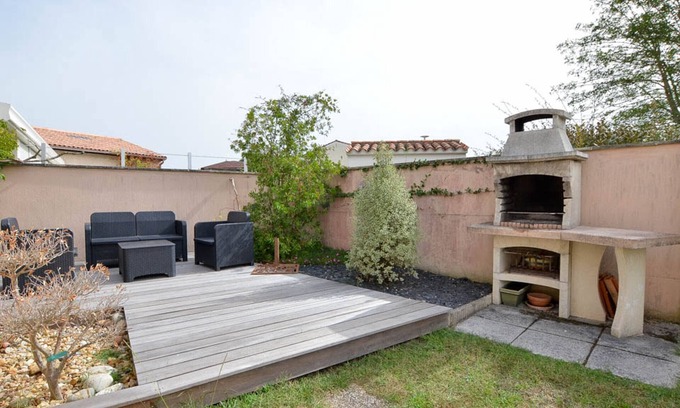 Les Mathes Villa | Villa La Palmyre: Family-Friendly Stay with Spa & Breakfast