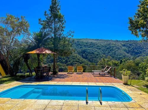 Itaipava Ski Chalet | Inviting Chalet with WiFi and Scenic Views in Itaipava RJ